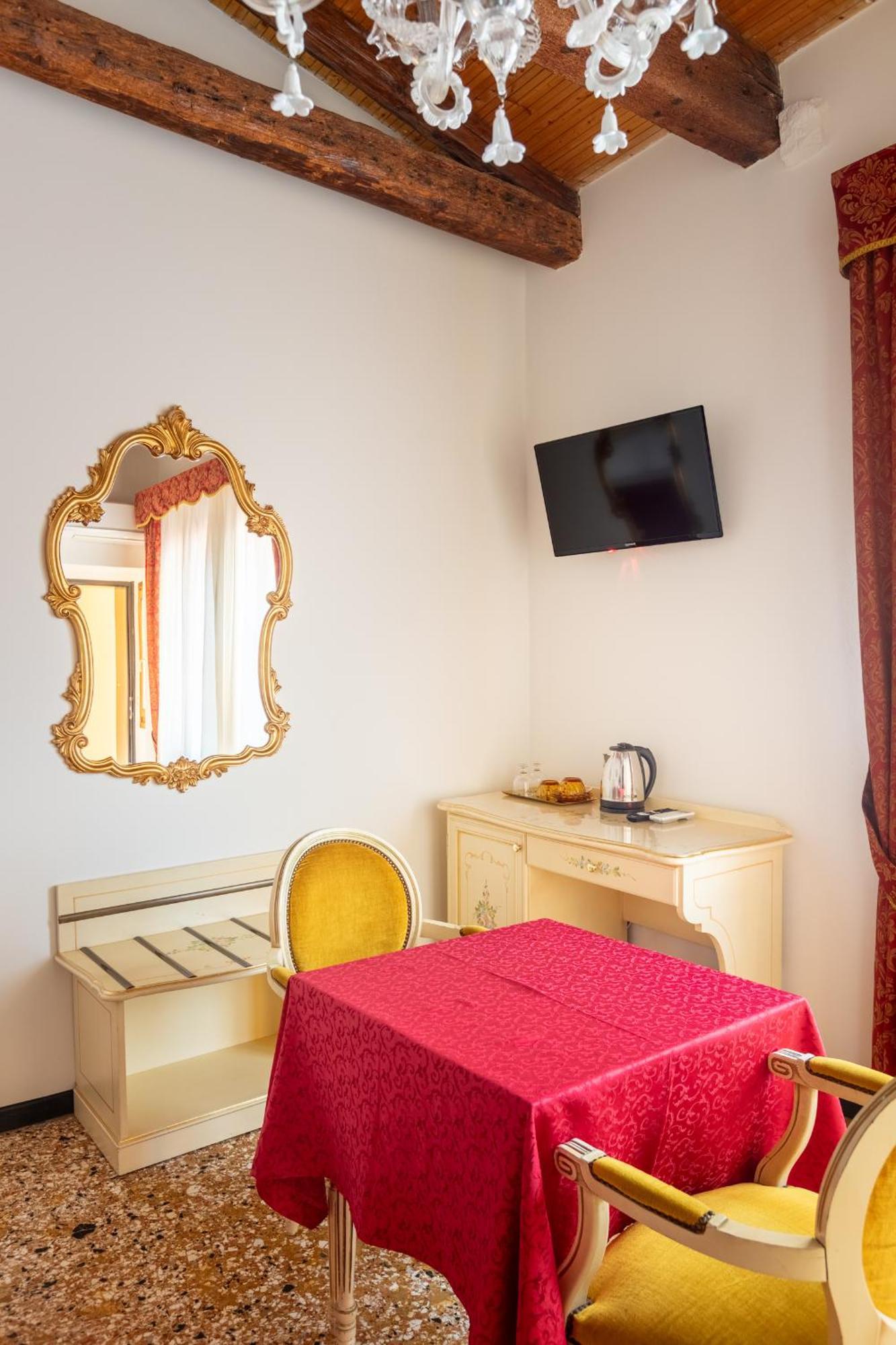 Ca' Luisa Hotel Venice Luaran gambar