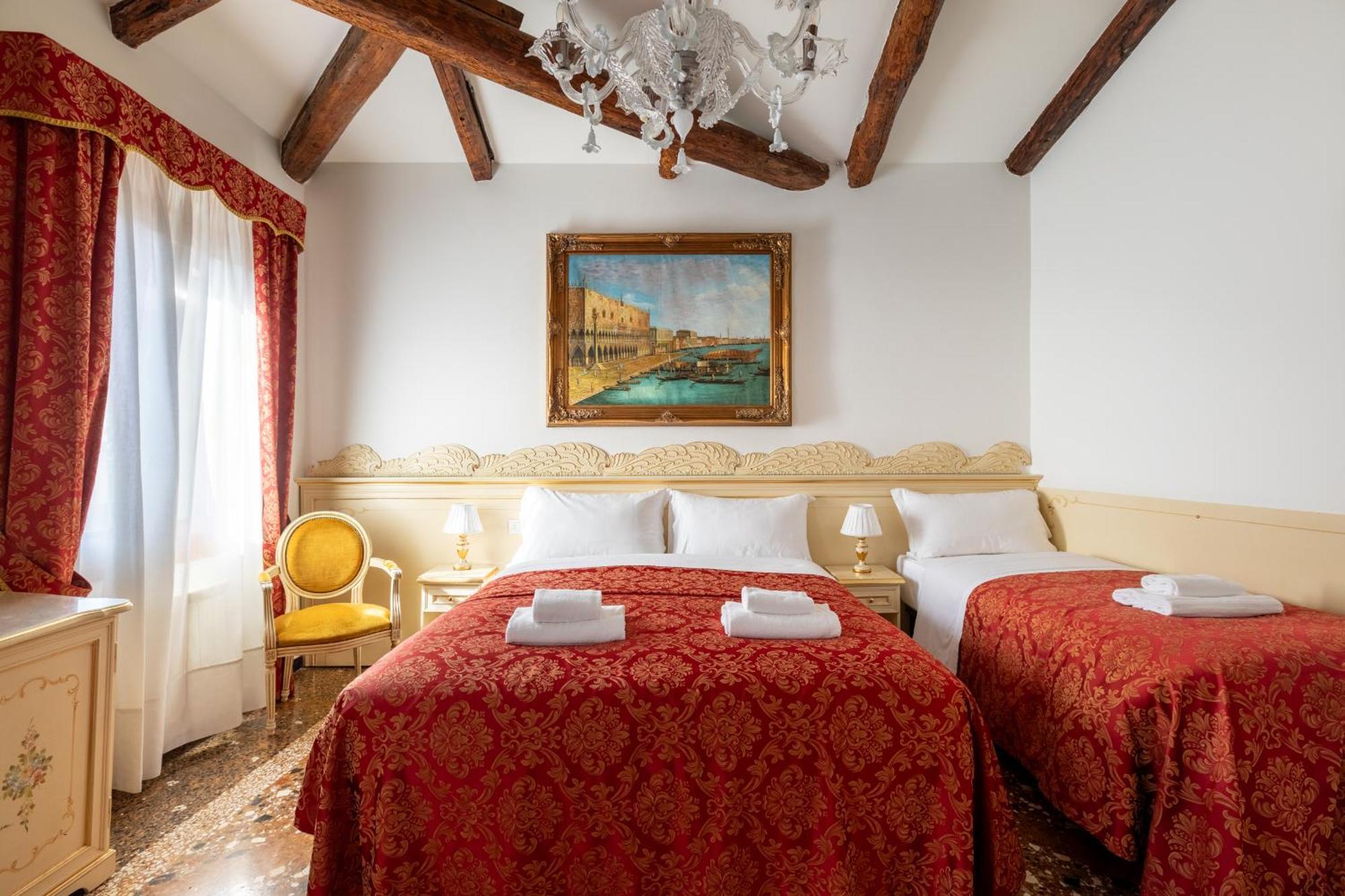 Ca' Luisa Hotel Venice Luaran gambar