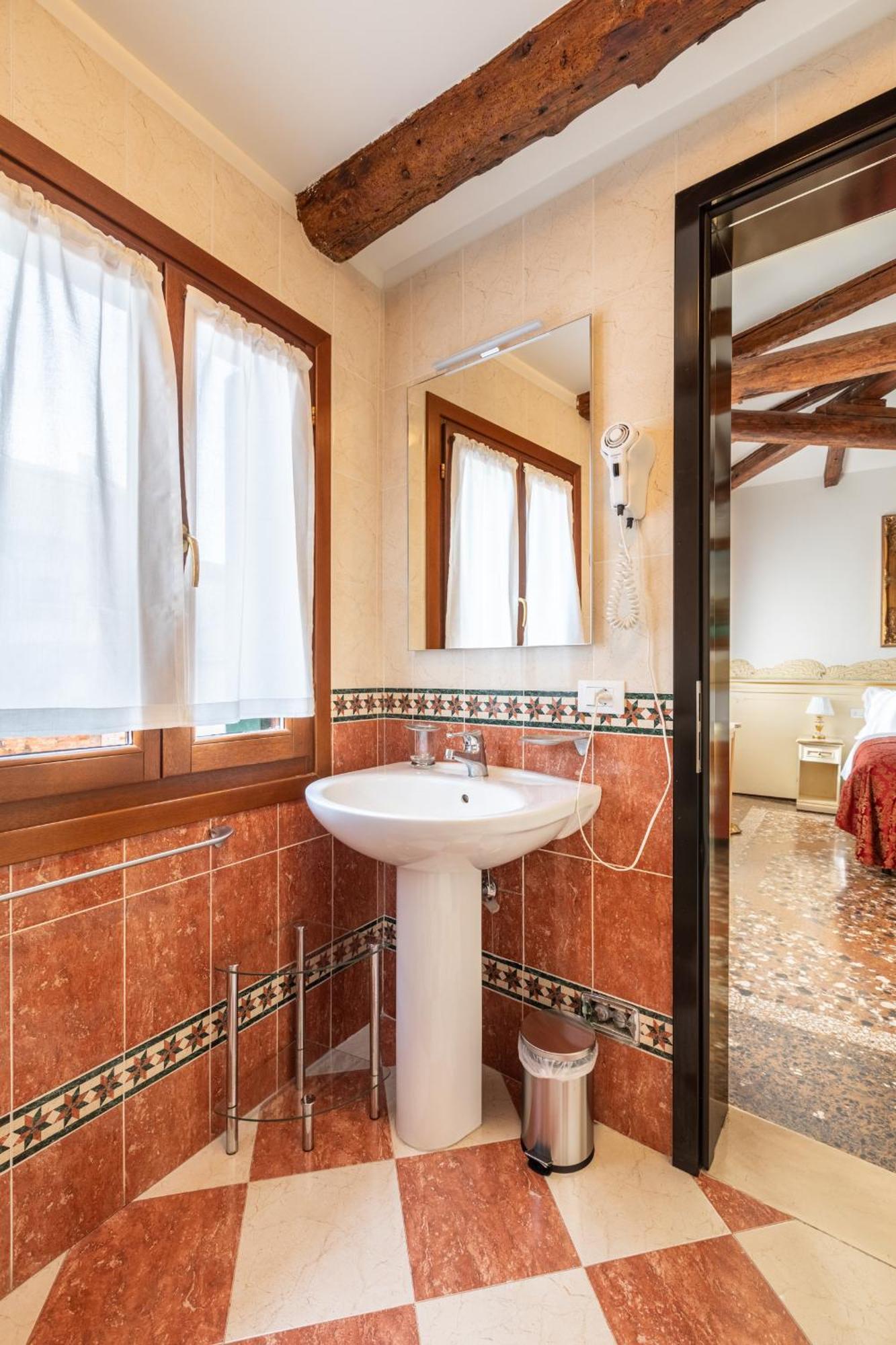 Ca' Luisa Hotel Venice Luaran gambar